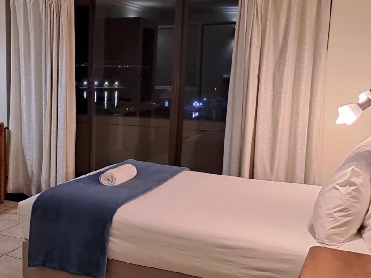 Green Door Guest House 모젤베이 외부 사진