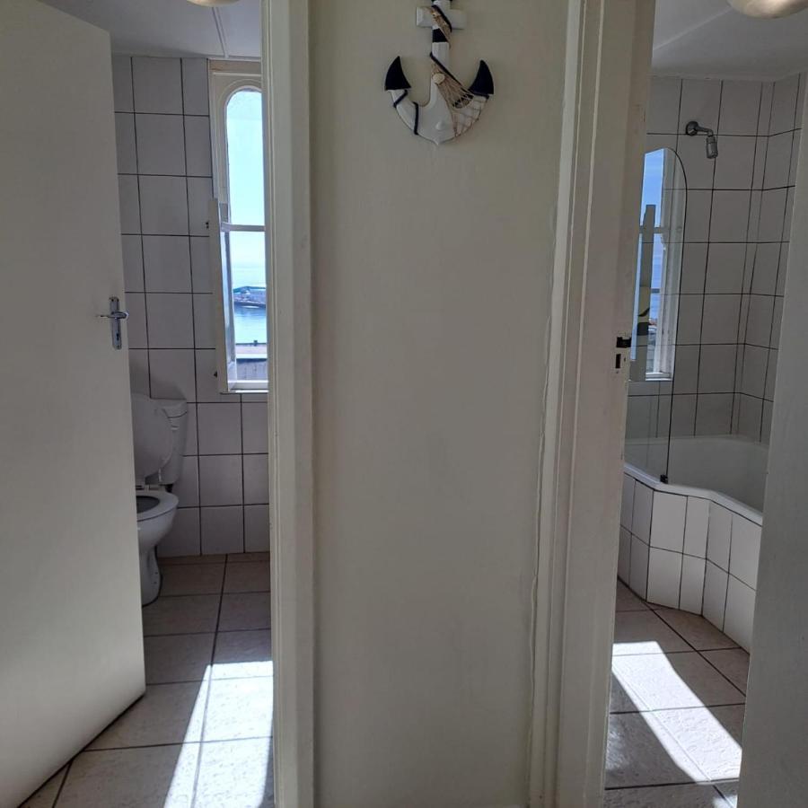 Green Door Guest House 모젤베이 외부 사진